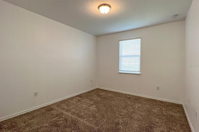 Building Photo - 15589 Willow Arbor Cir