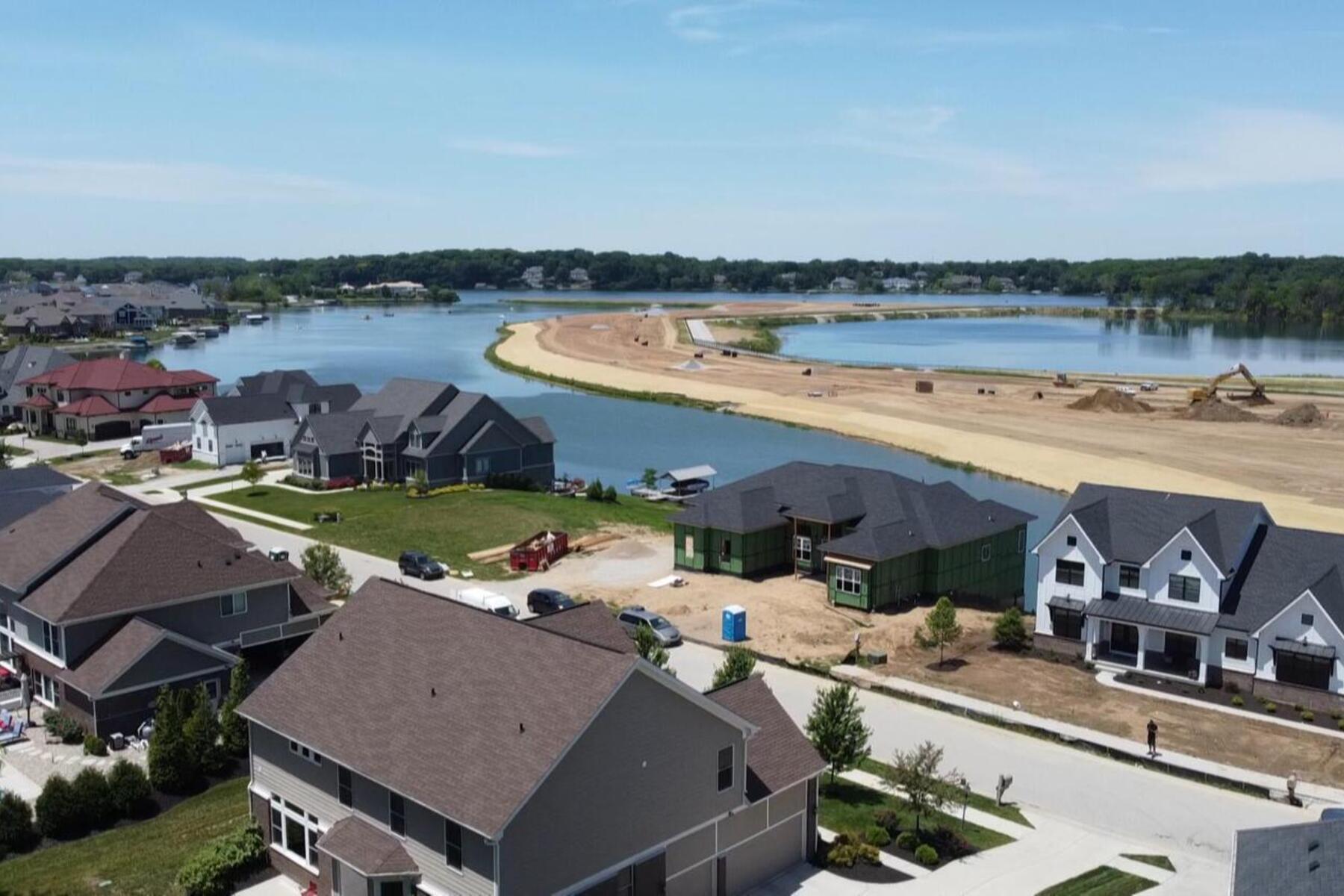 Building Photo - 10599 Geist View Dr