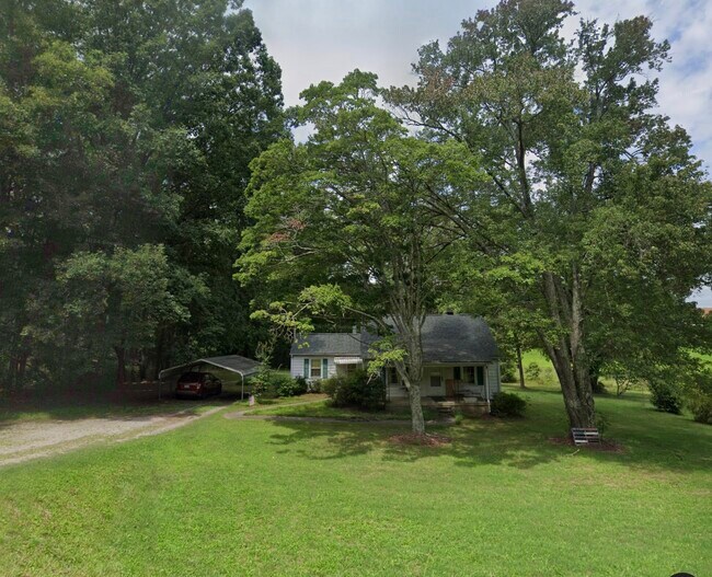 Building Photo - 5256 Irish Rd