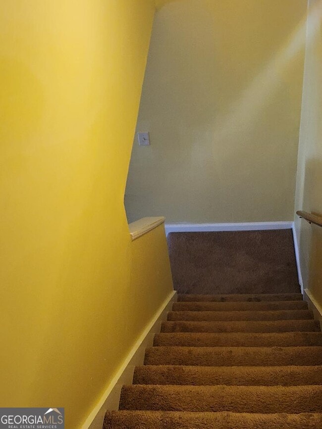 Building Photo - 8306 Mountain Pass