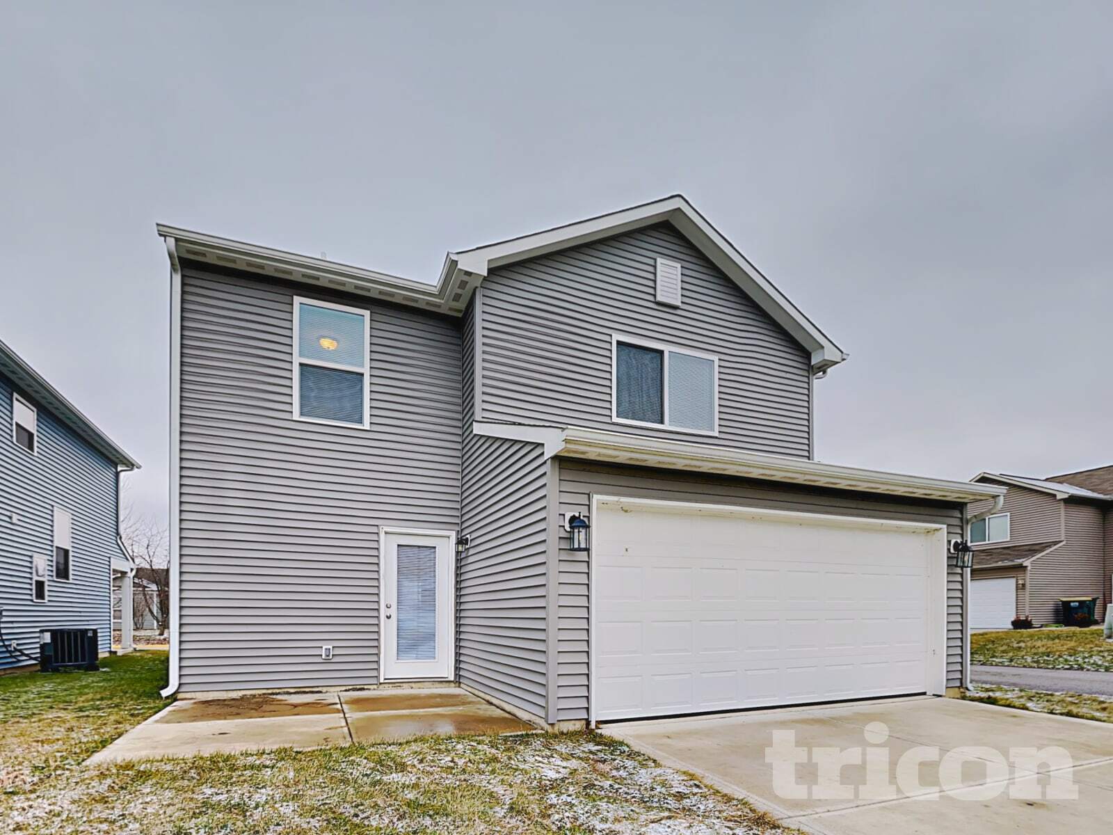 Building Photo - 2391 Bristol Dr