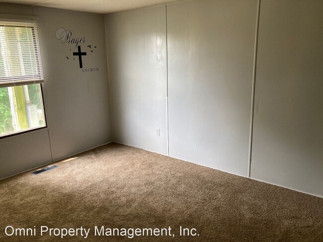 Building Photo - 2 br, 1 bath House - 329 B MAIN ST