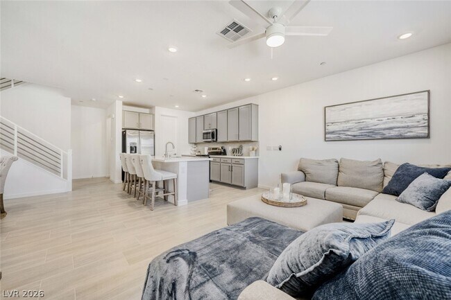 Building Photo - 1579 Hopeful Lark Ln