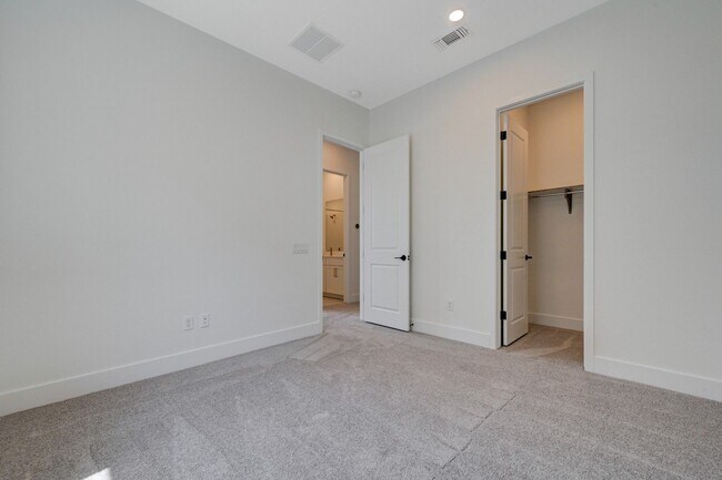 Building Photo - Experience elevated living at Guard Gated Ascension in Summerlin — Las Vegas' premier new luxury ...