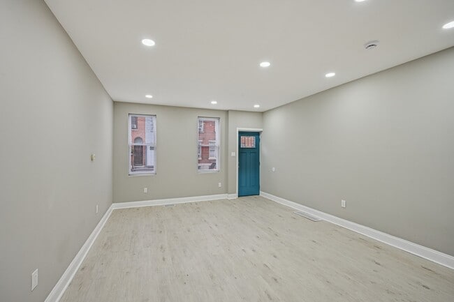 Building Photo - 2229 N Hancock St