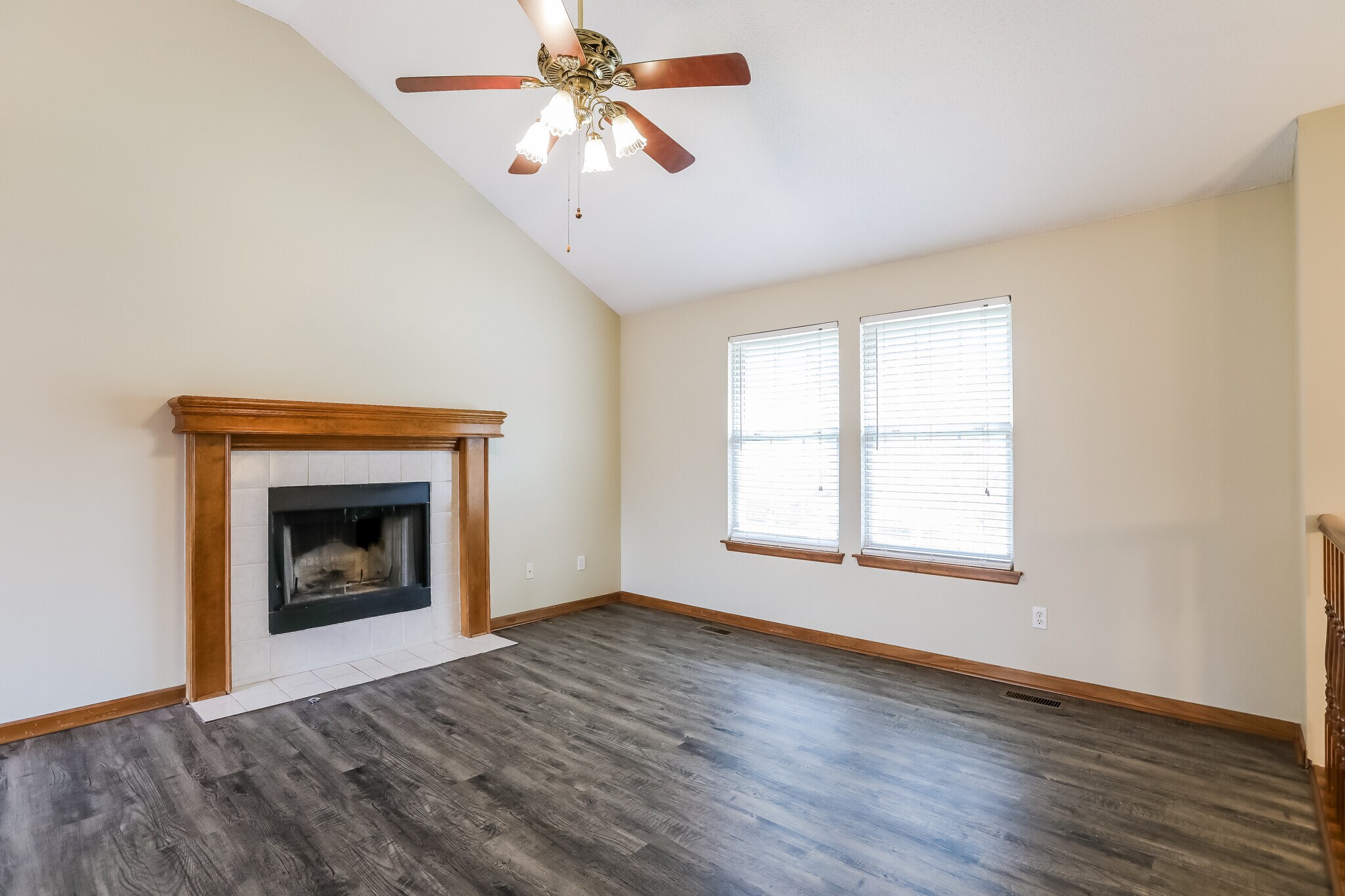 Building Photo - 328 Shenandoah Dr