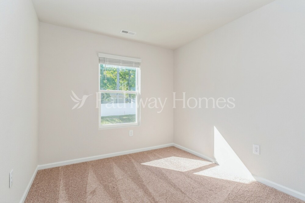 Building Photo - 6316 Lowe Ln