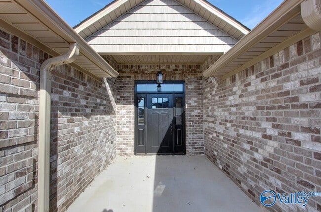 Building Photo - 13451 Callaway Dr