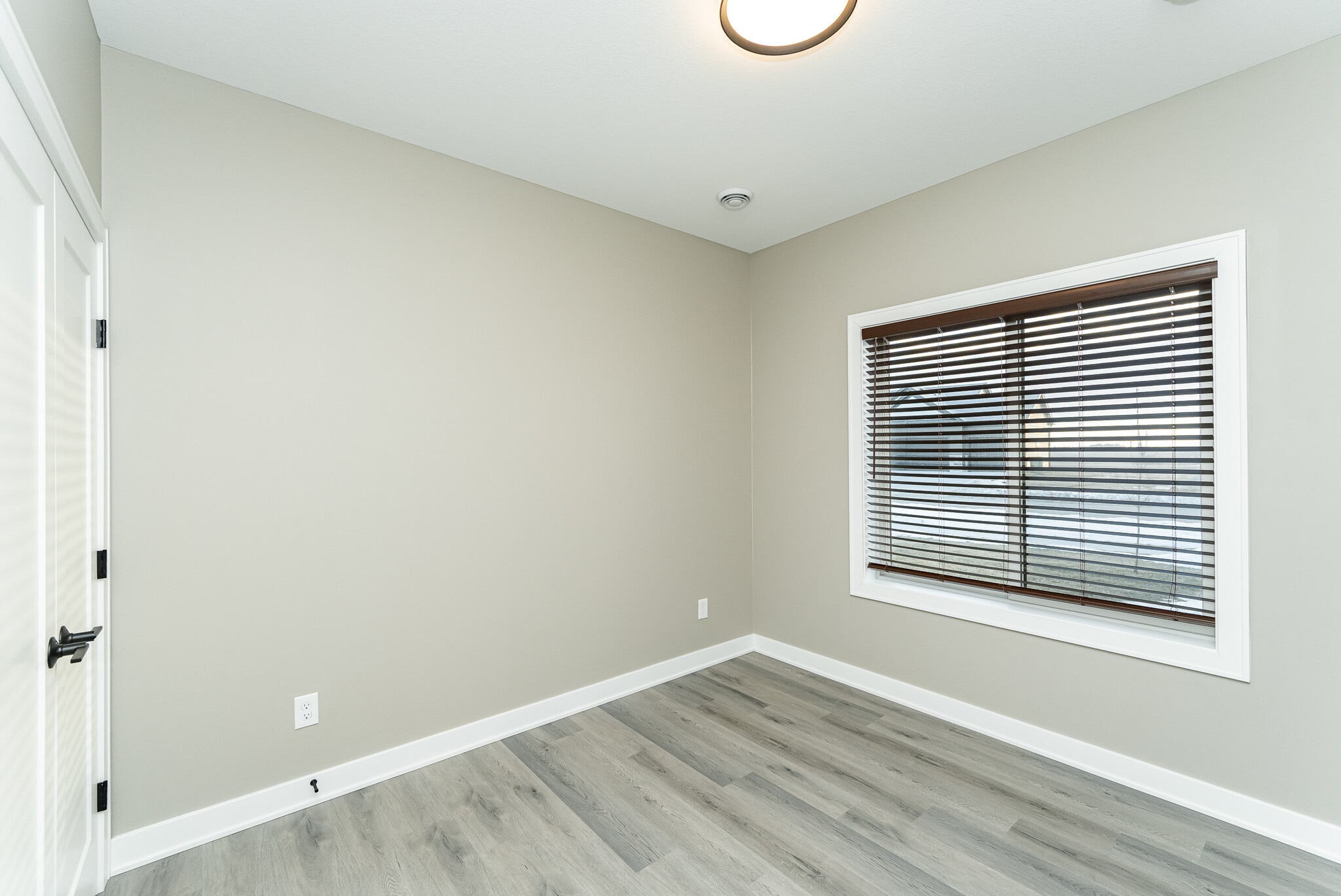 Building Photo - 353 Spring Day Ct NE