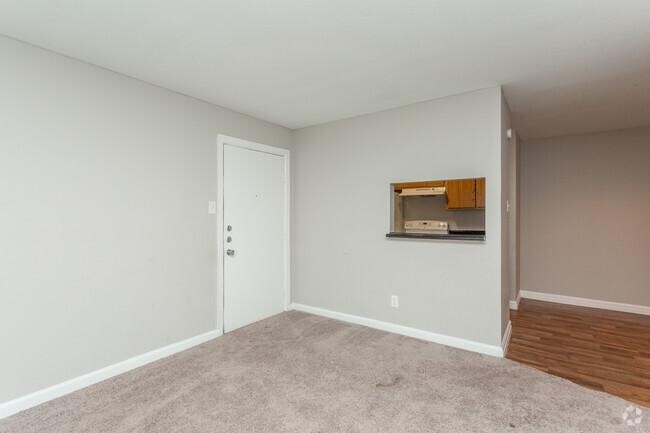 Building Photo - 1 bedroom in Dallas TX 75215