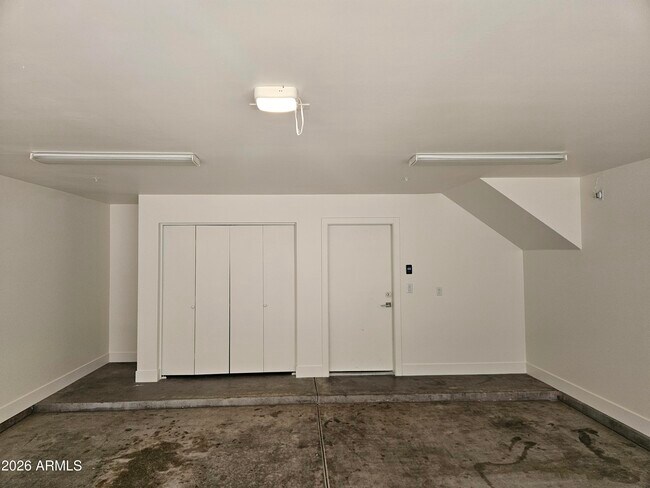 Building Photo - 264 S Roosevelt St