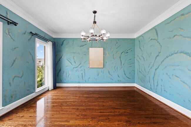 Building Photo - 507 Bing Crosby Blvd