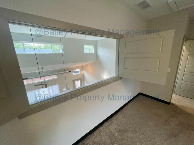 Building Photo - 3814 Jett Ln
