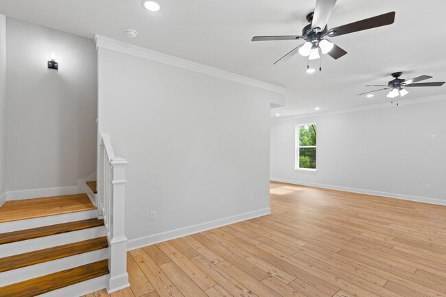 Building Photo - 45 Laurel Oak Ln