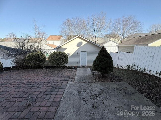 Building Photo - 11220 Suunto Ln