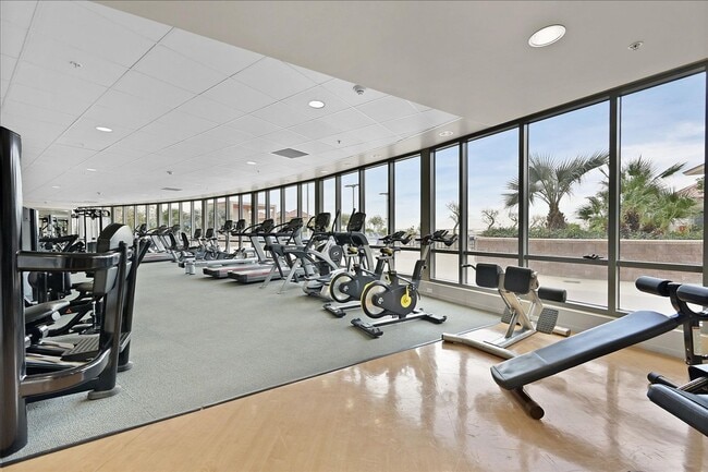 Building Photo - Dual Masters & Incredible Strip Views, 37th Floor or Allure