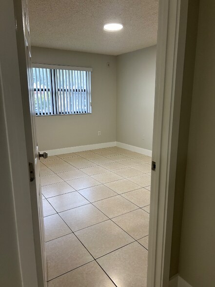 Building Photo - 7160 NW 179th St