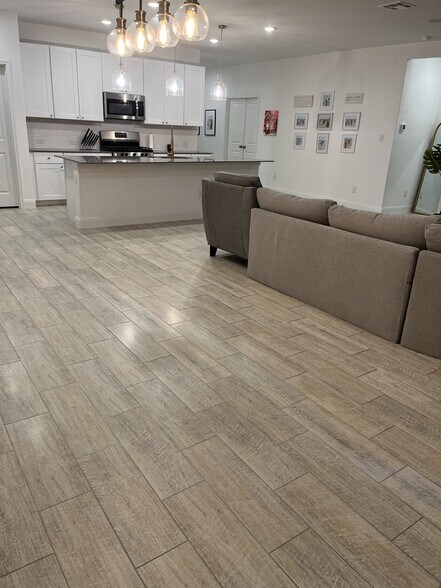 Dining 3 of 3 - 6615 Morgan Path