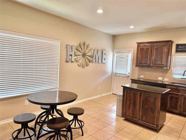 Building Photo - 1068 Meadow Scape Dr