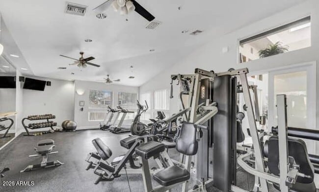 Building Photo - 11375 E Sahuaro Dr