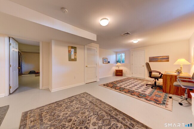 Building Photo - 46 Samuel Ln