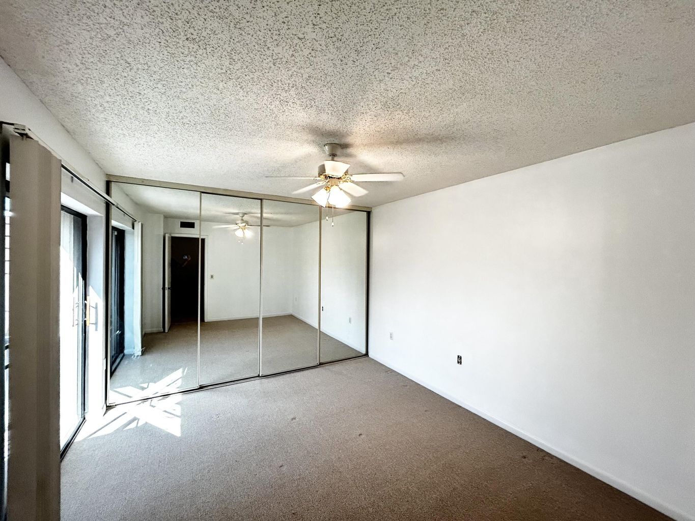 Building Photo - 1620 16th Ln