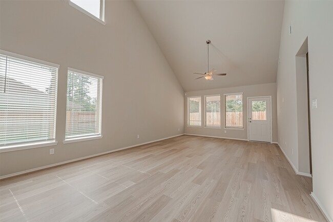 Building Photo - 32005 Towering Birch Trl