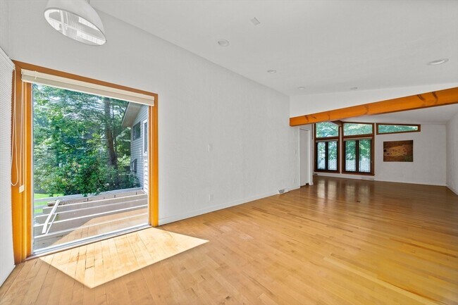 Building Photo - 37 Harwich Rd