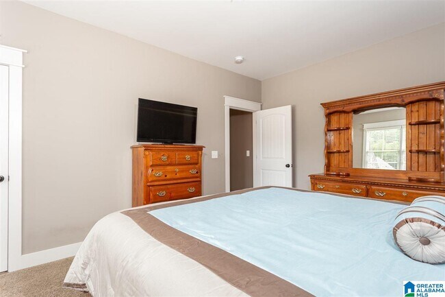 Building Photo - 5067 Skylar Way