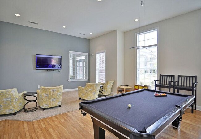 Building Photo - 645 Amber Meadows Way