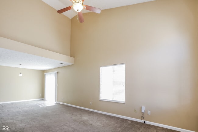 Building Photo - 5003 Lewiston Dr