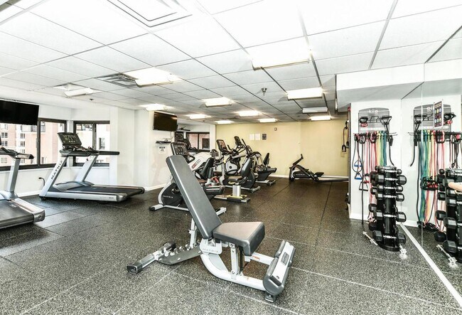 Building Photo - Direct Indoor Access to Ballston Metro with this Luxury 1 Bedroom 1 Bath Condo in Beautiful Alta ...