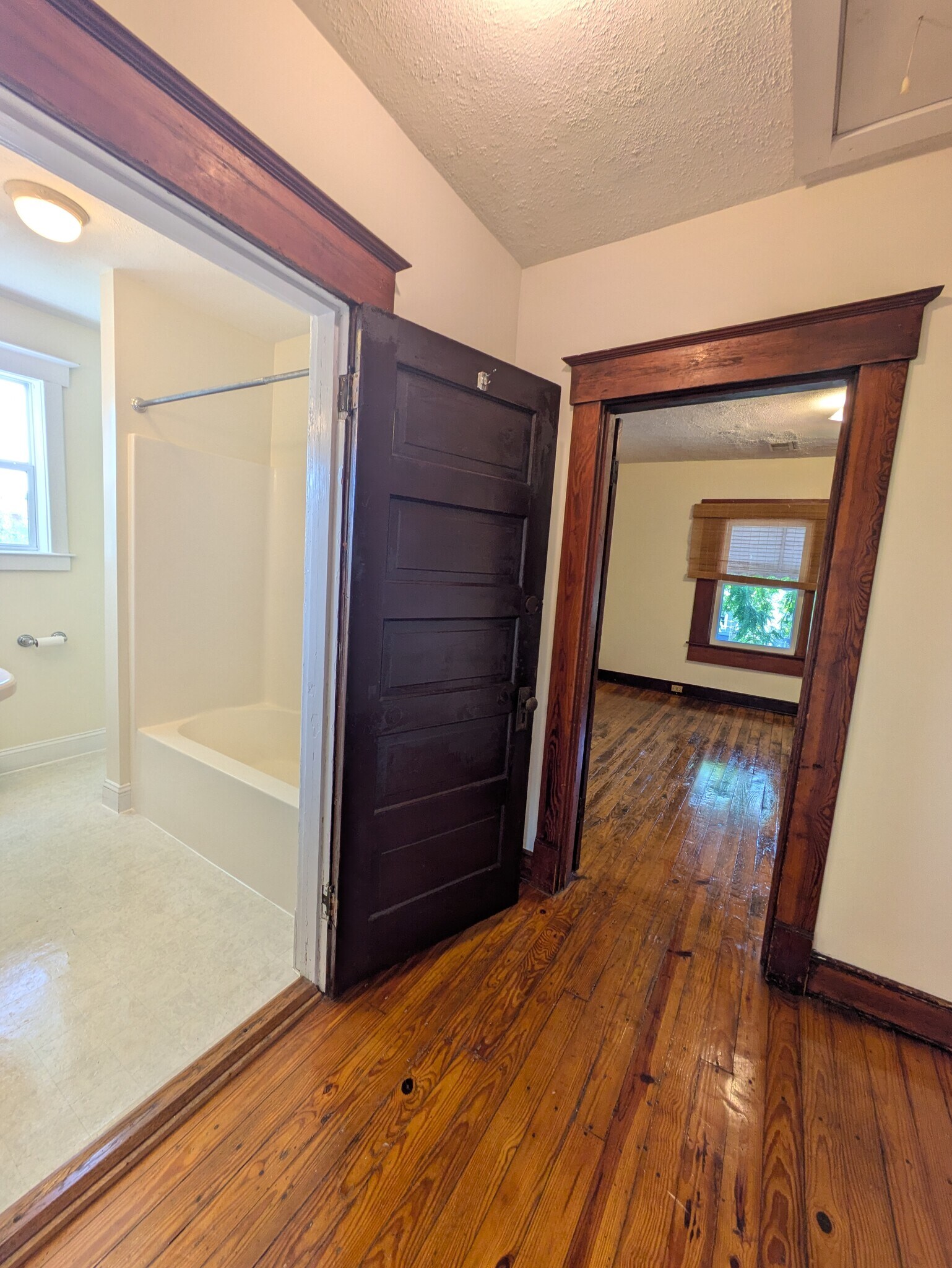 Bath and Bed - 1703 S Preston St