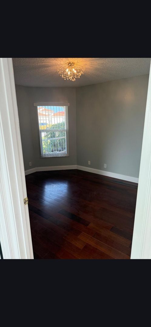 Building Photo - 12390 Summer Springs Dr