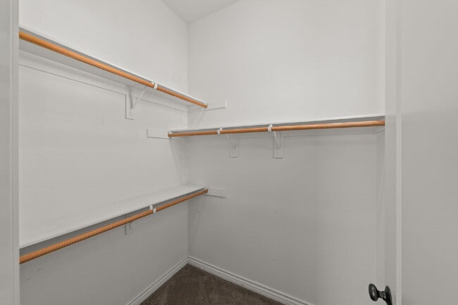 Building Photo - Stunning Single-Story Luxury Home in Coveted Rolling Hills Ranch