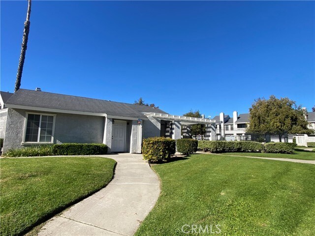 Building Photo - 156 W Walnut Ave