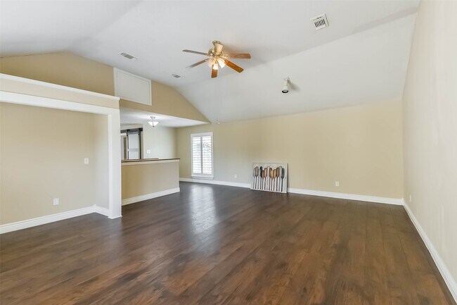 Building Photo - 3911 Cherry Forest Dr