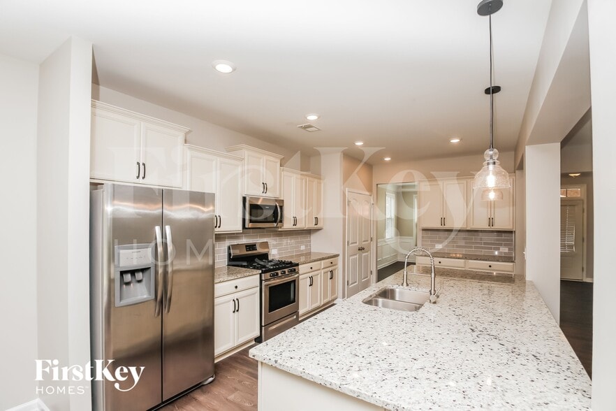 Building Photo - 416 Lanier Ct