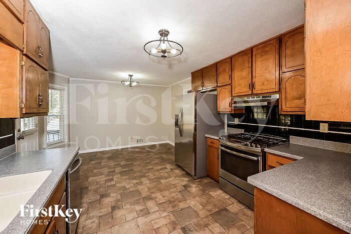 Building Photo - 255 Brookclear Ln