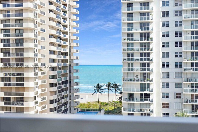 Building Photo - 5700 Collins Ave