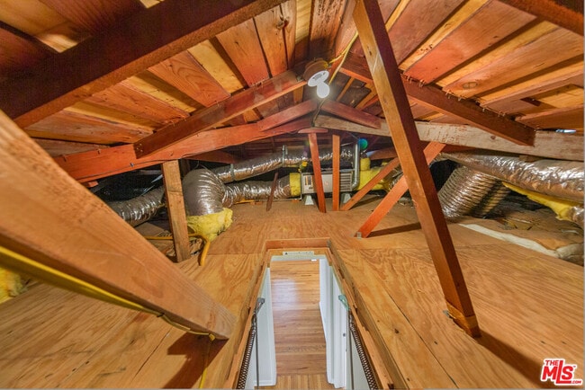 Building Photo - 6506 W 82nd St