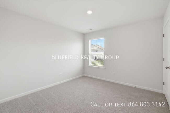 Building Photo - 1313 Duffers Ln