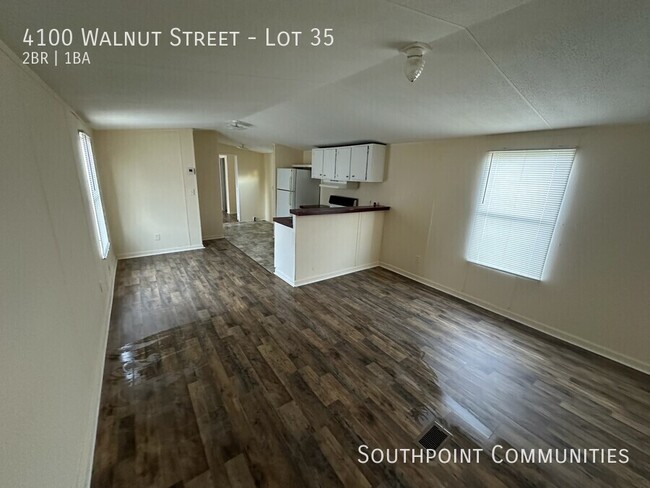 Building Photo - 4100 Walnut St