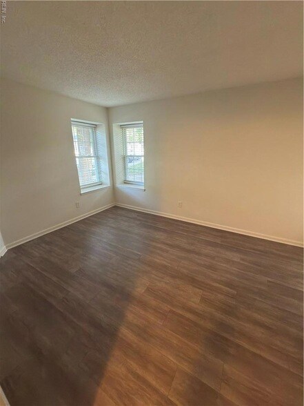 Building Photo - 1713 Boulder Ln