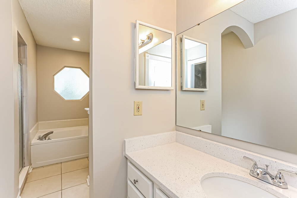 Building Photo - 1027 Preakness Ct