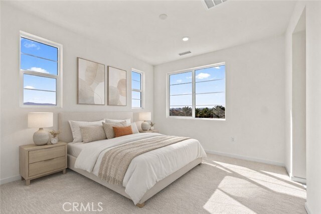 Building Photo - 12985 Royale Dr