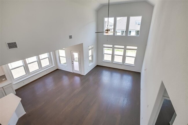 Building Photo - 220 Berean Ln