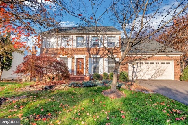 Building Photo - 14524 Pebblewood Dr