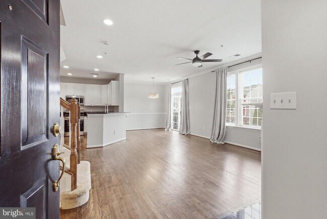 Building Photo - 4677 Red Admiral Way