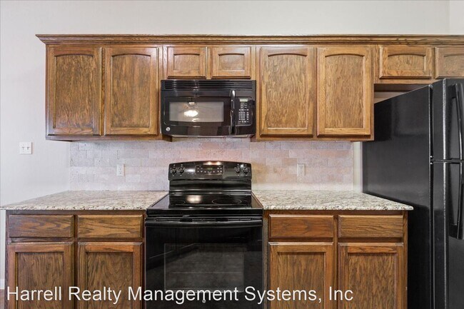Building Photo - 3 br, 2 bath House - 398 Park Place